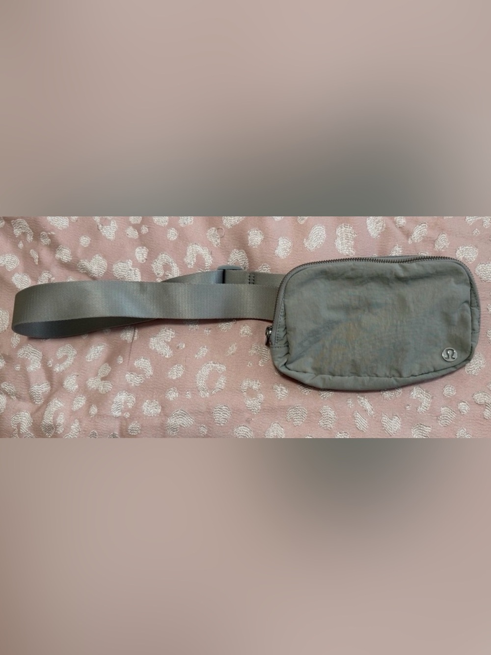 Lululemon Athletica Gray Belt Bag